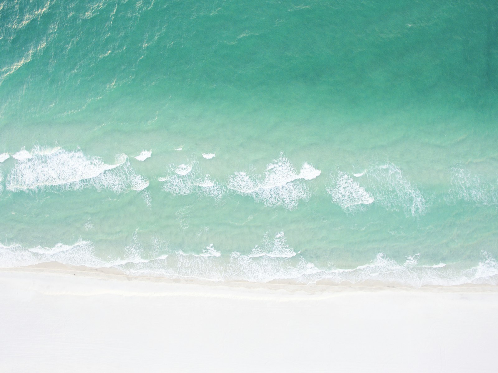 Waves breaking on the Florida Atlantic coast near Sebastian Inlet